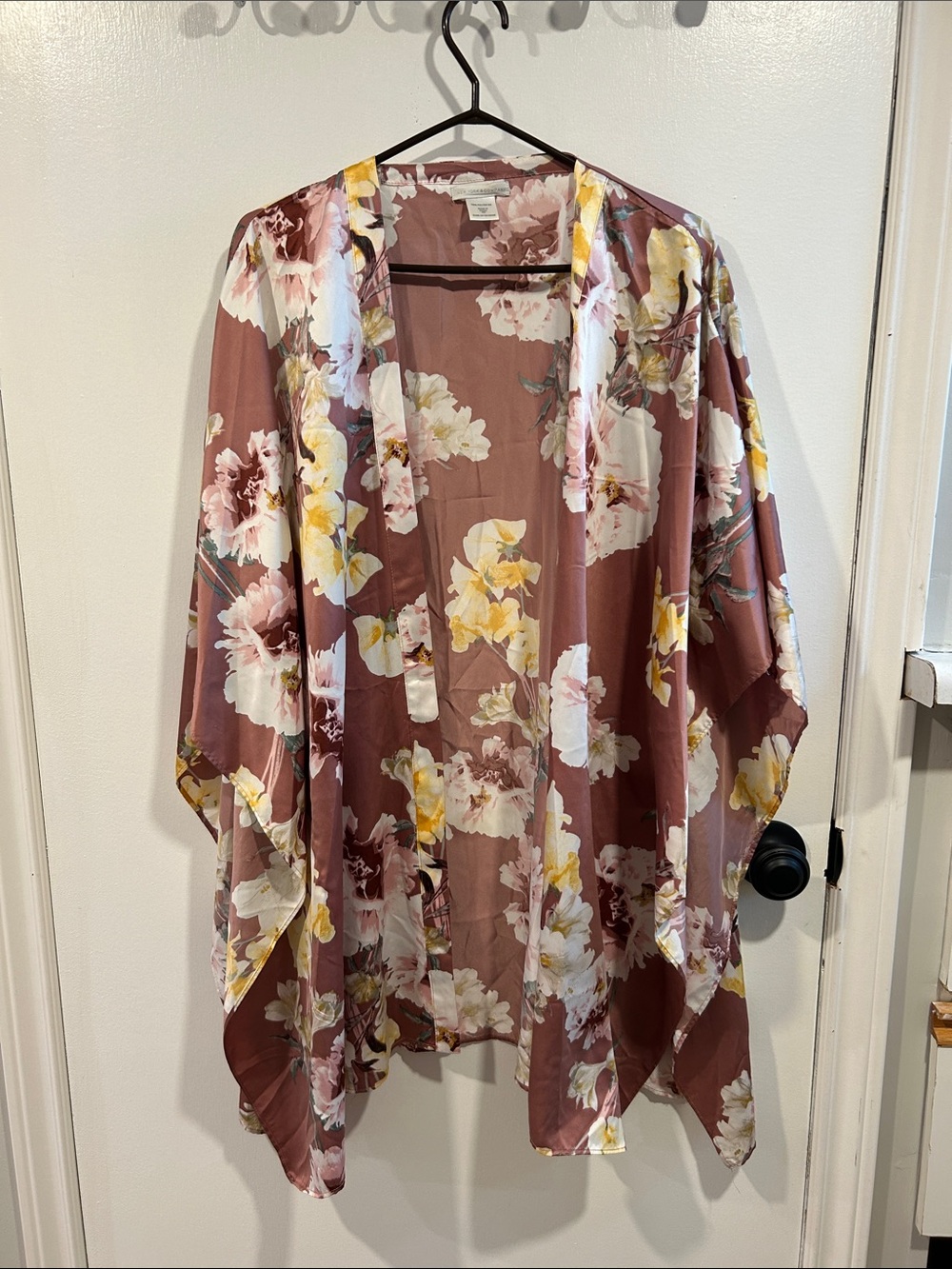 Floral Open Kimono - Dusty Rose Yellow White Flowers